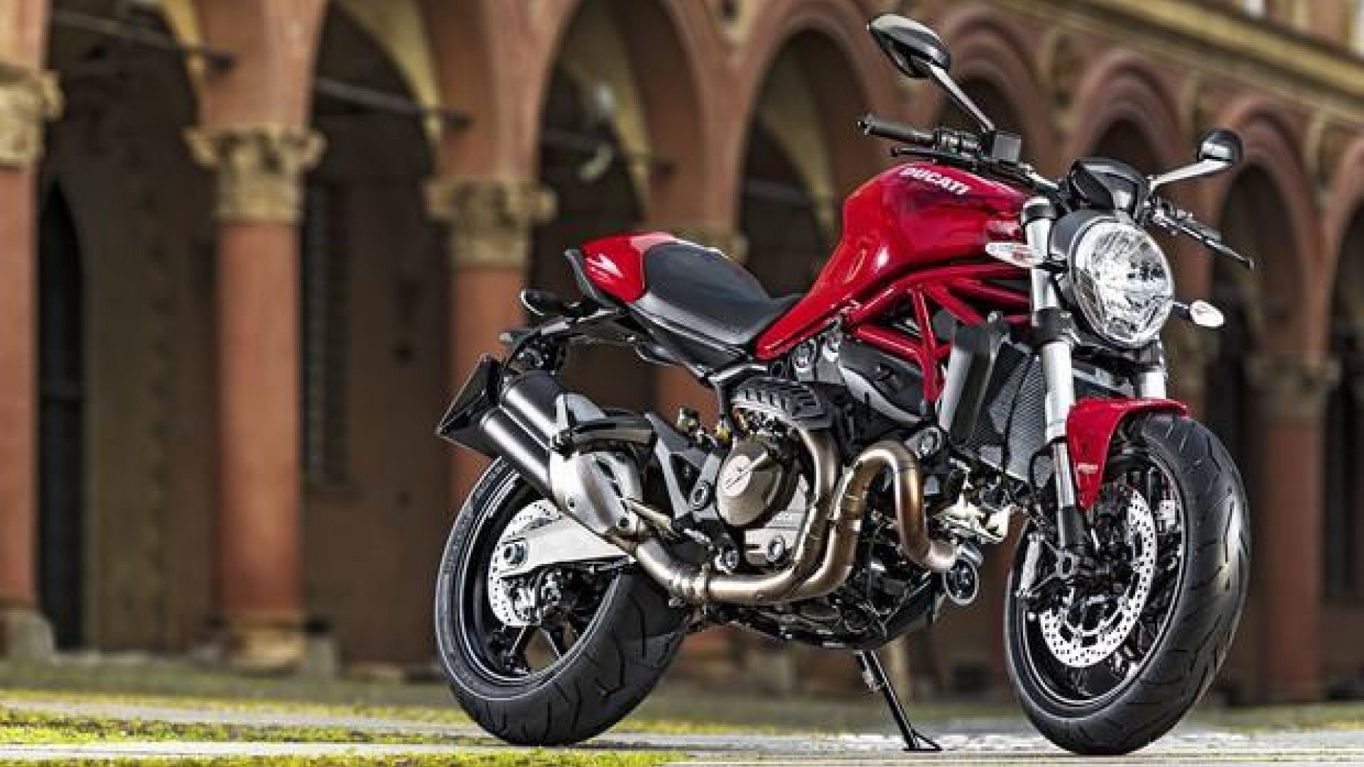 Moto News Ducati Monster Caratteristiche Tecniche E Prezzi